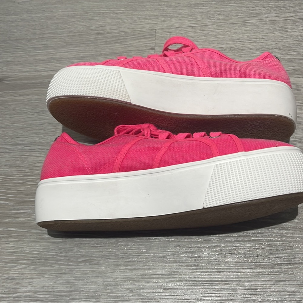 STEVE MADDEN - Picture 5 of 6